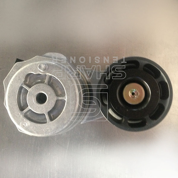 D11862380 DCO90899000 DYNACRAFT  FREIGHTLINER Belt Tensioner, v-ribbed belt