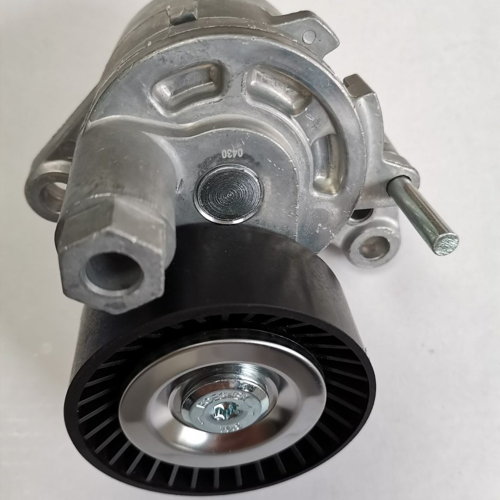 BELT TENSIONER  119553TS0C FIT FOR NISSAN LIGHT TRUCK