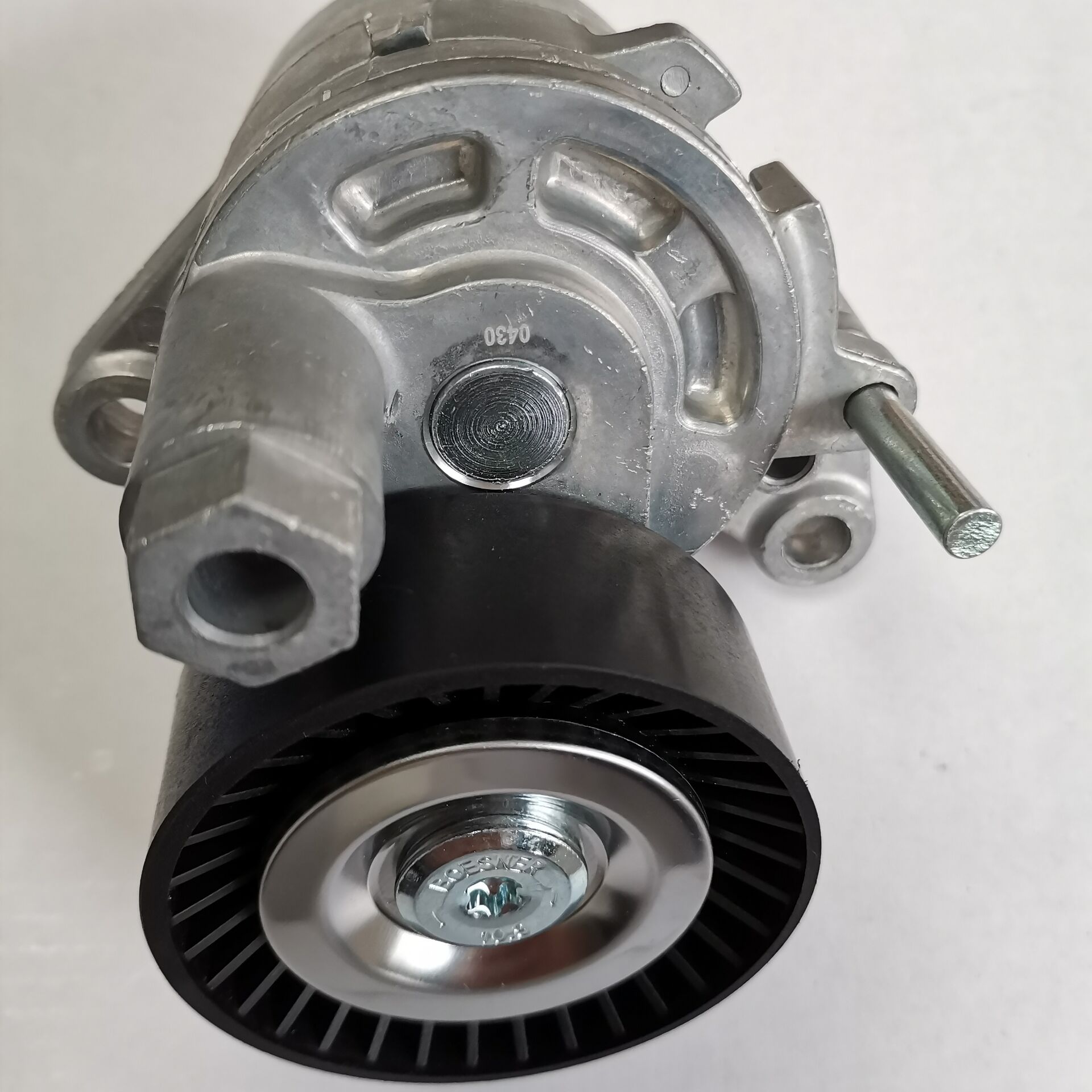 BELT TENSIONER  119553TS0C FIT FOR NISSAN LIGHT TRUCK