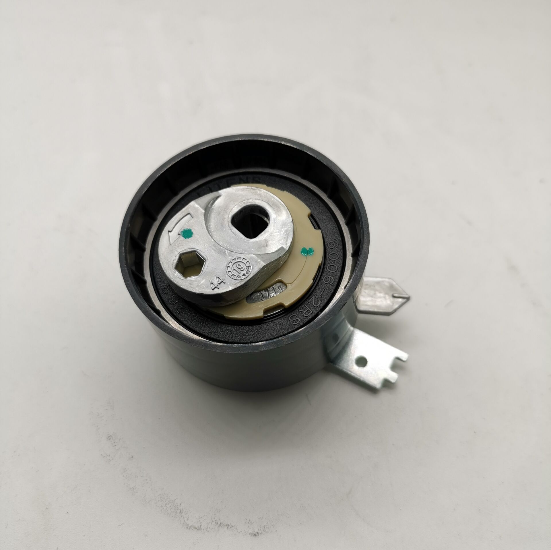 TIMING BELT TENSIONER 130708047R 130708546R 130C11508R 6079930397 FIT FOR RENAULT