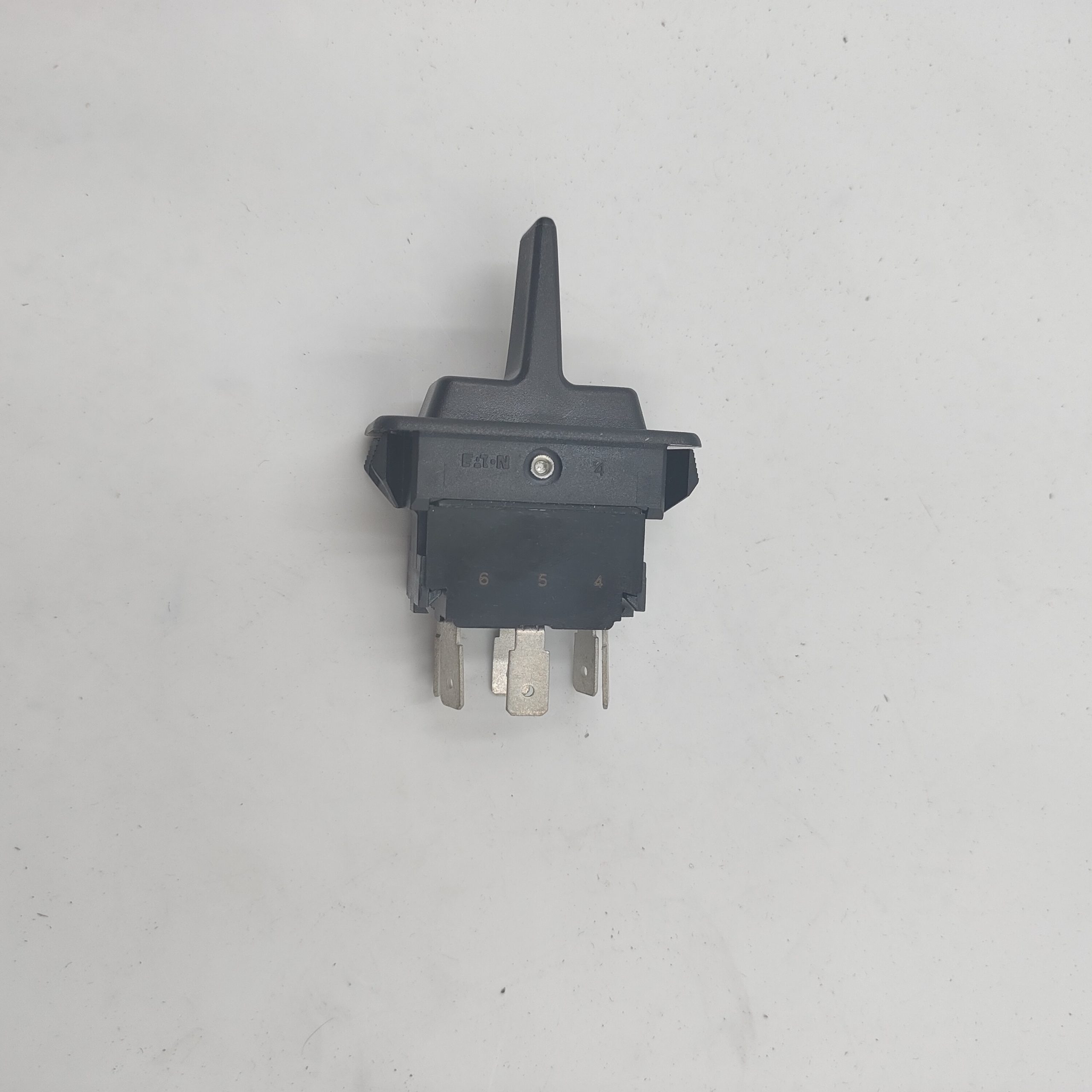 Toggle/Rocker Switch AN272220 FIT FOR JOHN DEERE