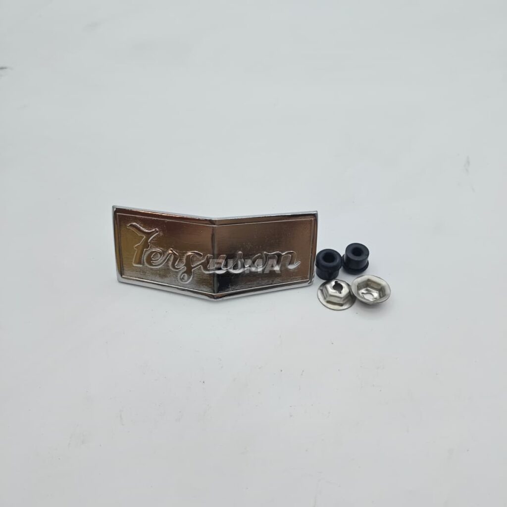 181628M1 Emblem For Massey Ferguson