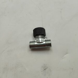 AR85618 Fuel Return Line Tee Fitting For John Deere 2 AR85618 Fuel Return Line Tee Fitting